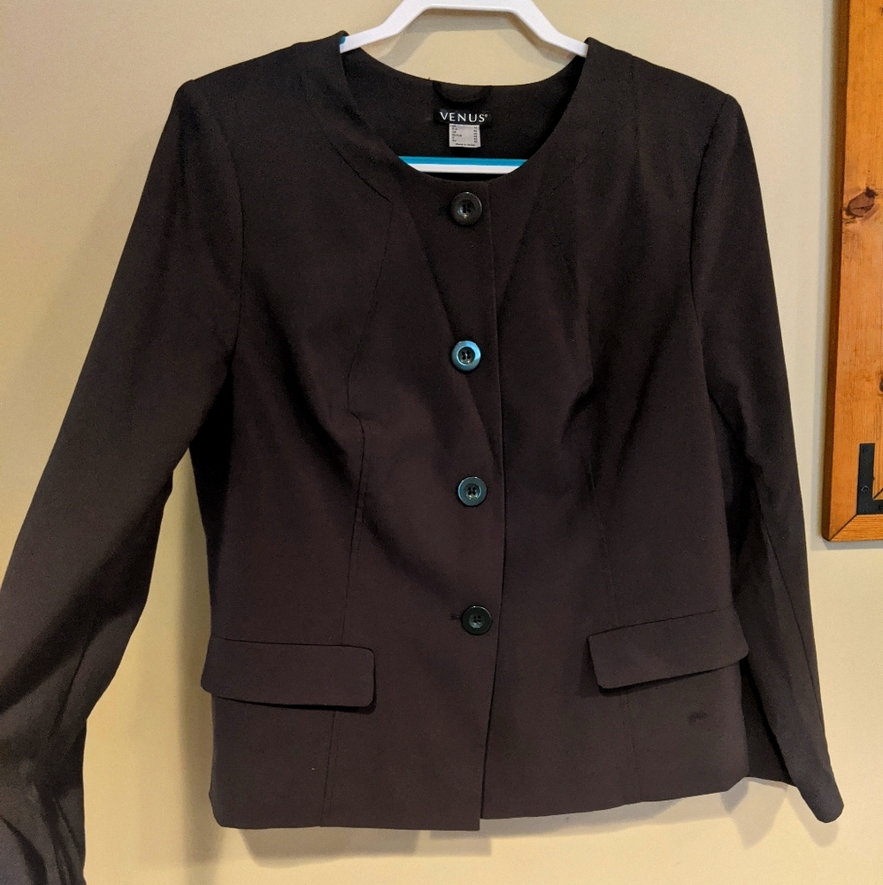 Women's grey blazer